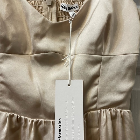 Reformation Hollyhock Dress in Champagne New With Tags! - Picture 8 of 9